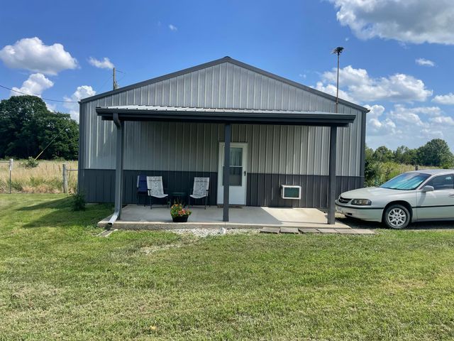 6609 County Road O-535, Ava, MO 65608