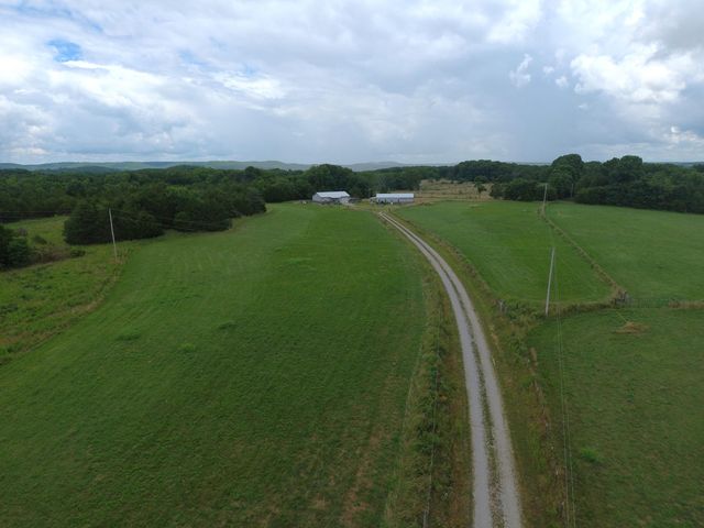 6609 County Road O-535, Ava, MO 65608