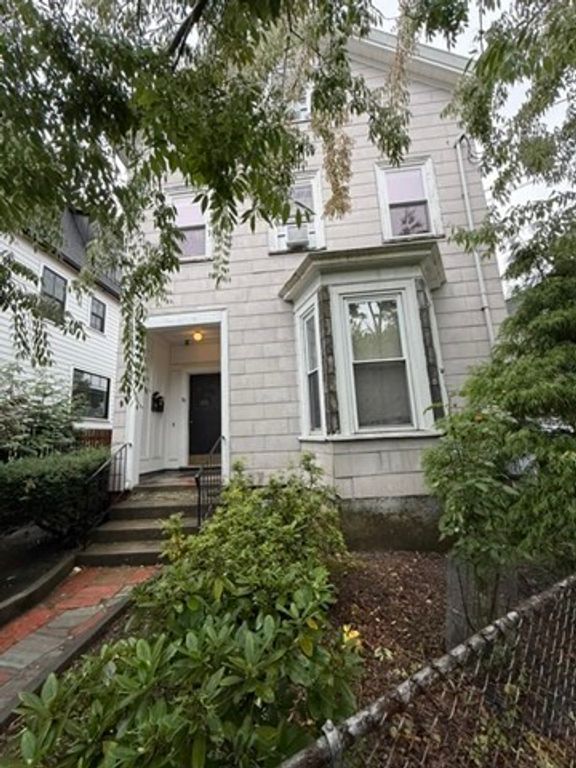 32 Oak 1, Somerville, MA 02143