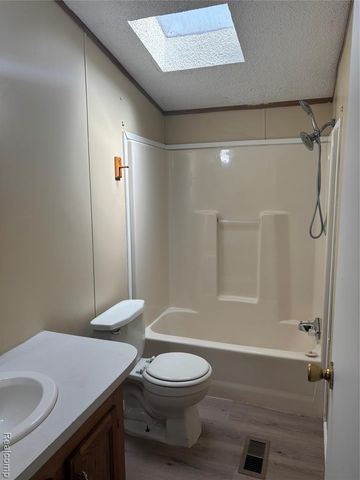 1478 Coachlight Lot 68, Flint, MI 48532