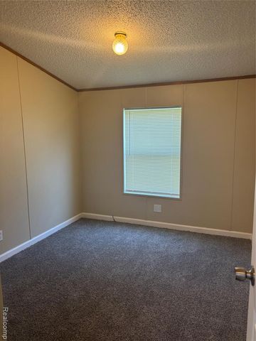 1478 Coachlight Lot 68, Flint, MI 48532