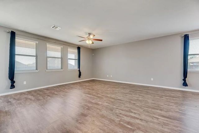 633 Bassett Hall Road, Fate, TX 75189