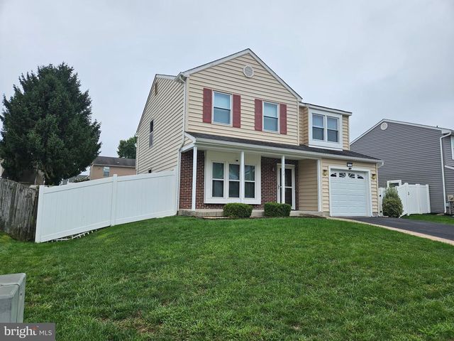 1322 BRADFORD LN, Bensalem, PA 19020