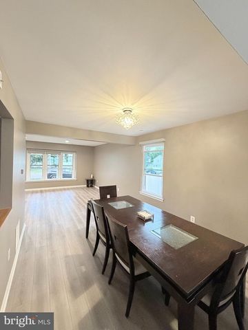 1322 BRADFORD LN, Bensalem, PA 19020