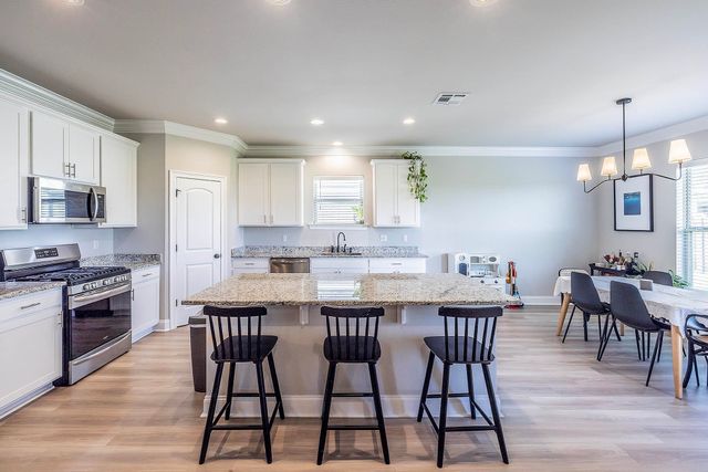 265 Peacock Pointe, Thibodaux, LA 70301