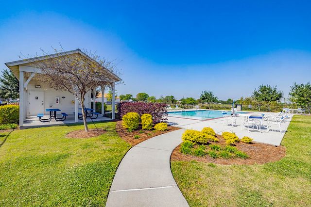 265 Peacock Pointe, Thibodaux, LA 70301