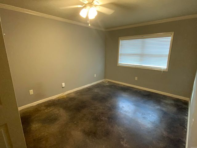 3006 Riverside dr., Pine Bluff, AR 71602