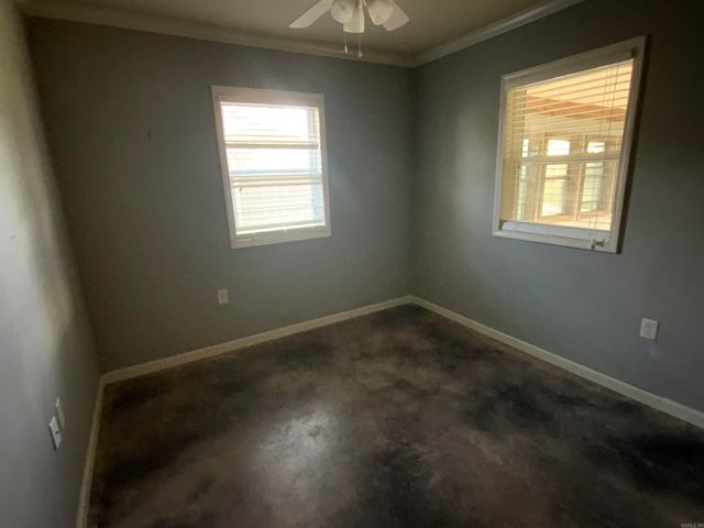 3006 Riverside dr., Pine Bluff, AR 71602