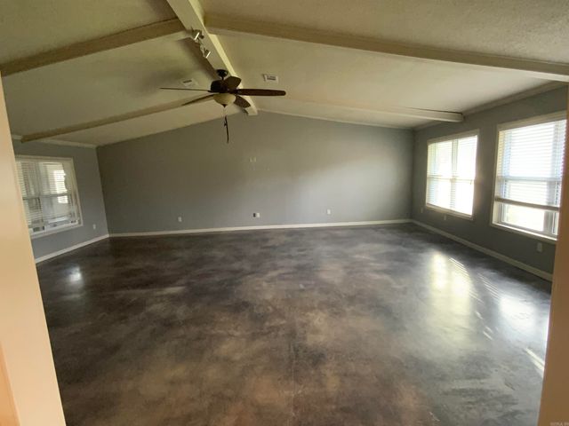 3006 Riverside dr., Pine Bluff, AR 71602