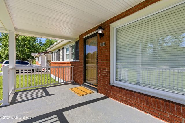 9114 New Maple Rd, Louisville, KY 40229