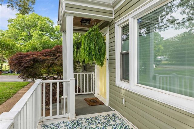 806 S Sweetbriar Avenue, Chattanooga, TN 37412