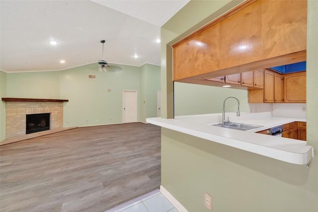 8219 Winding Meadow Court, Houston, TX 77040