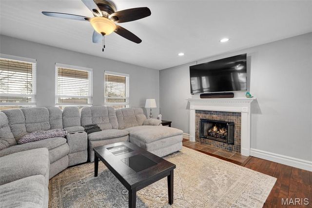 2011 Lebanon Avenue, Belleville, IL 62221