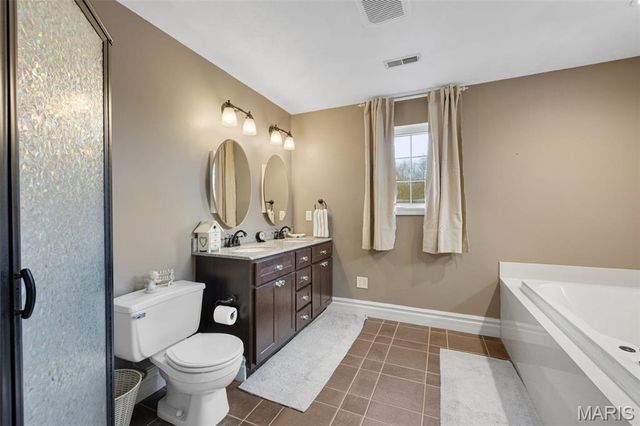 2011 Lebanon Avenue, Belleville, IL 62221