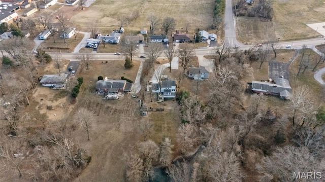 2011 Lebanon Avenue, Belleville, IL 62221