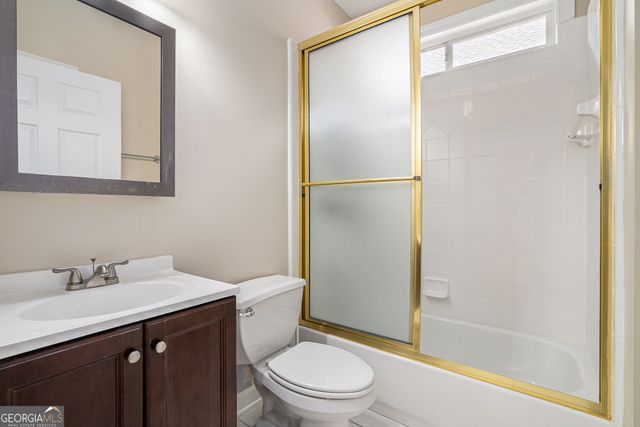 2050 Woodberry Run Drive, Snellville, GA 30078