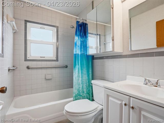 28629 James Street, Garden City, MI 48135