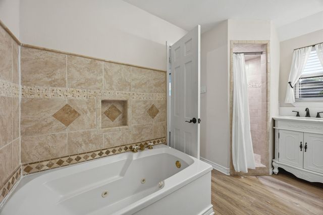 3010 S Country Club Road, Garland, TX 75043