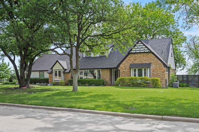 3010 S Country Club Road, Garland, TX 75043