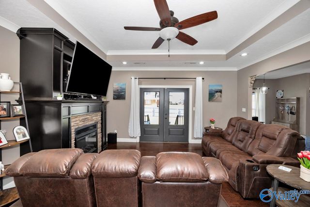 49 Dorchester Street, Albertville, AL 35951