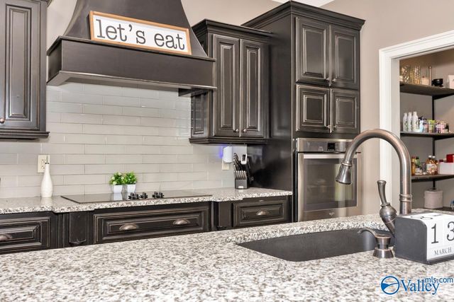 49 Dorchester Street, Albertville, AL 35951