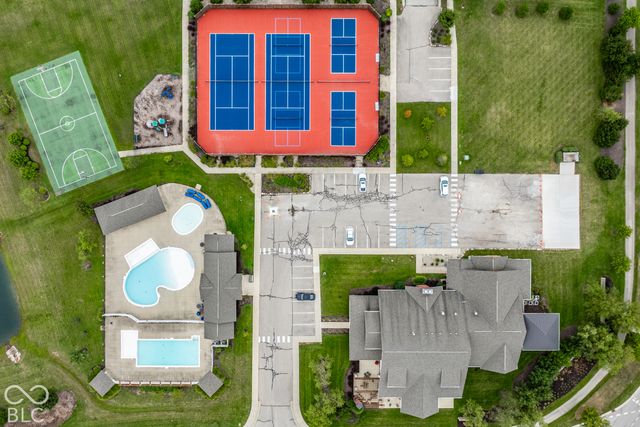 1517 Avondale Drive, Westfield, IN 46074