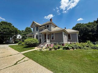 52 Kingsley Avenue, Rutland City, VT 05701