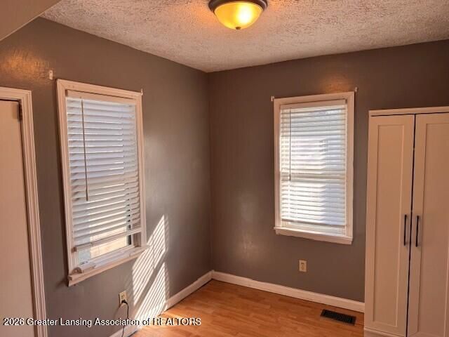 2600 Maplewood Avenue, Lansing, MI 48910