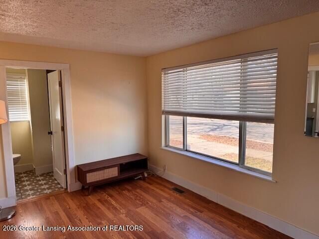 2600 Maplewood Avenue, Lansing, MI 48910