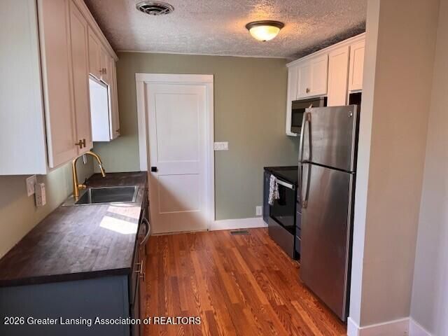 2600 Maplewood Avenue, Lansing, MI 48910