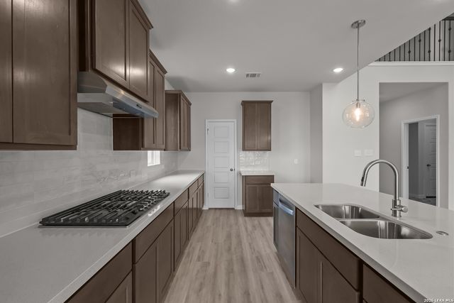 3427 Potter Place, Schertz, TX 78108