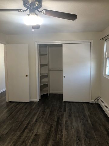 271 Boston Post Road E 4, Marlborough, MA 01752