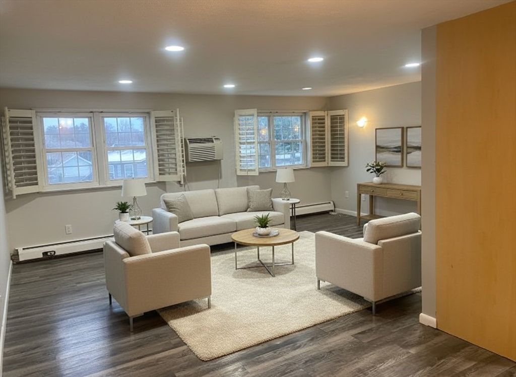 271 Boston Post Road E 4, Marlborough, MA 01752