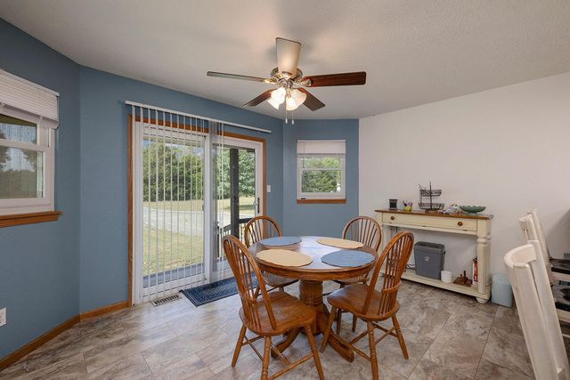 86 Rebas Hazelnut Drive, Fordland, MO 65652