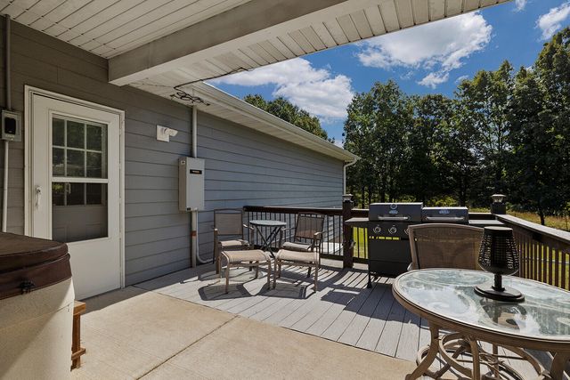 86 Rebas Hazelnut Drive, Fordland, MO 65652