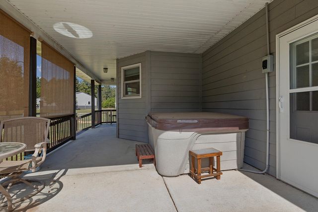 86 Rebas Hazelnut Drive, Fordland, MO 65652