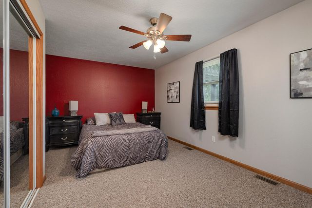 86 Rebas Hazelnut Drive, Fordland, MO 65652