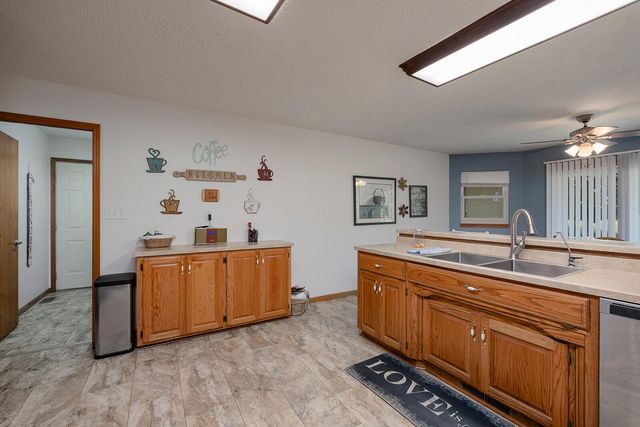 86 Rebas Hazelnut Drive, Fordland, MO 65652