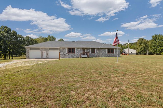 86 Rebas Hazelnut Drive, Fordland, MO 65652