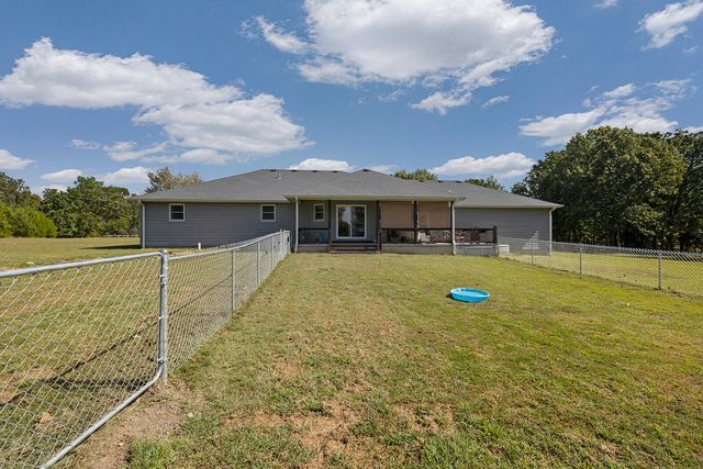 86 Rebas Hazelnut Drive, Fordland, MO 65652