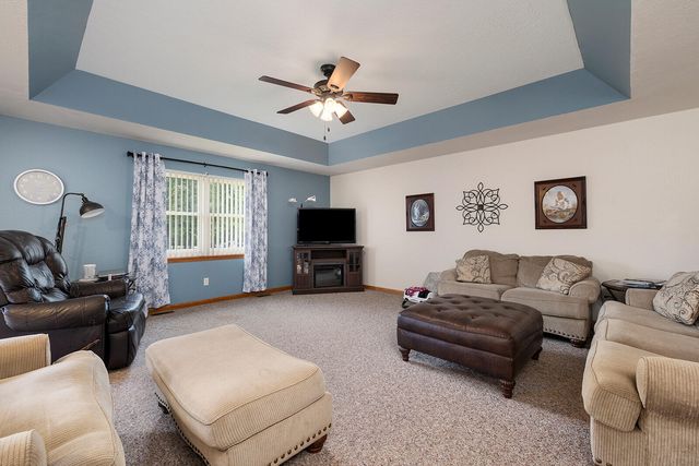 86 Rebas Hazelnut Drive, Fordland, MO 65652