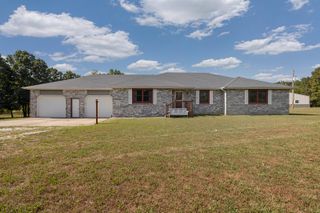 86 Rebas Hazelnut Drive, Fordland, MO 65652