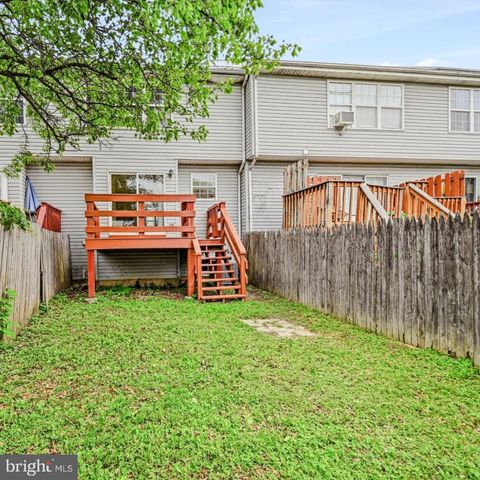18 LAXFORD DR, Newark, DE 19702
