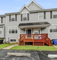 18 LAXFORD DR, Newark, DE 19702