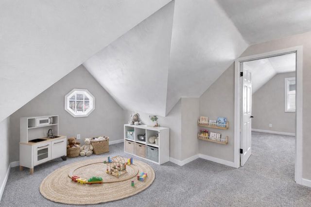 405 2ND STREET, Neenah, WI 54956