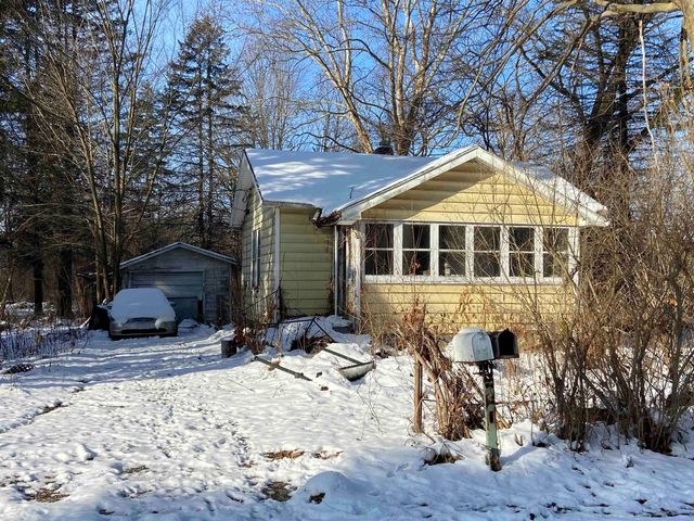 54177 IVY Road, South Bend, IN 46637