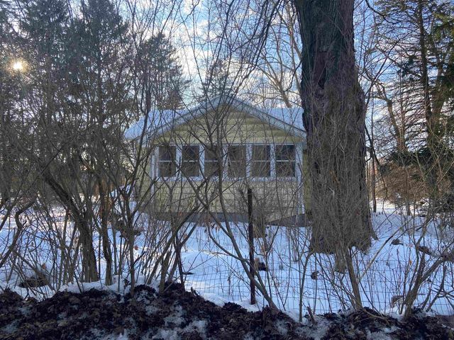 54177 IVY Road, South Bend, IN 46637