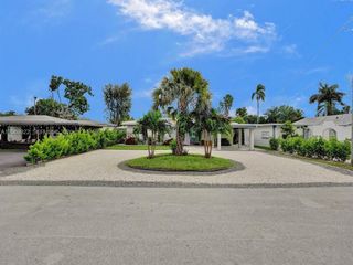 1580 NE 34th Street, Oakland Park, FL 33334
