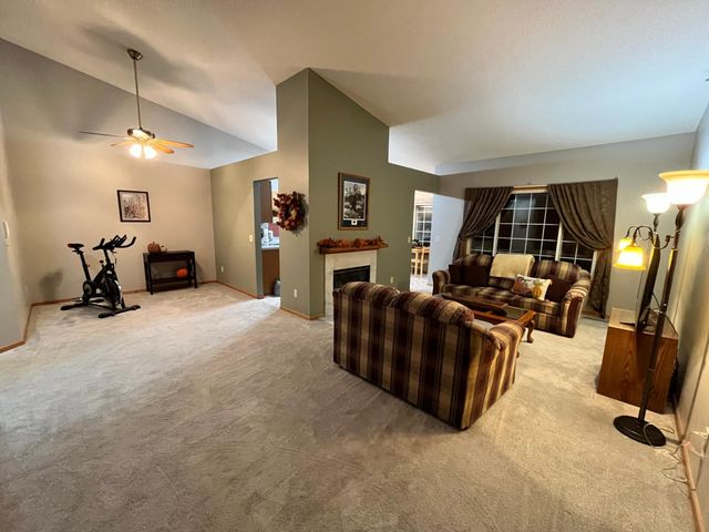 11275 Oregon Circle, Bloomington, MN 55438