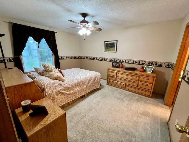 11275 Oregon Circle, Bloomington, MN 55438